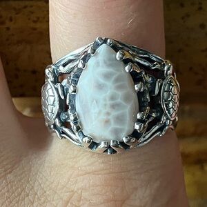 Natrolite Sterling Silver Sea Turtle Ring Size 9